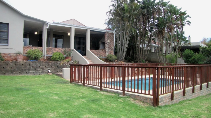 4 Bedroom Property for Sale in Dorchester Heights Eastern Cape